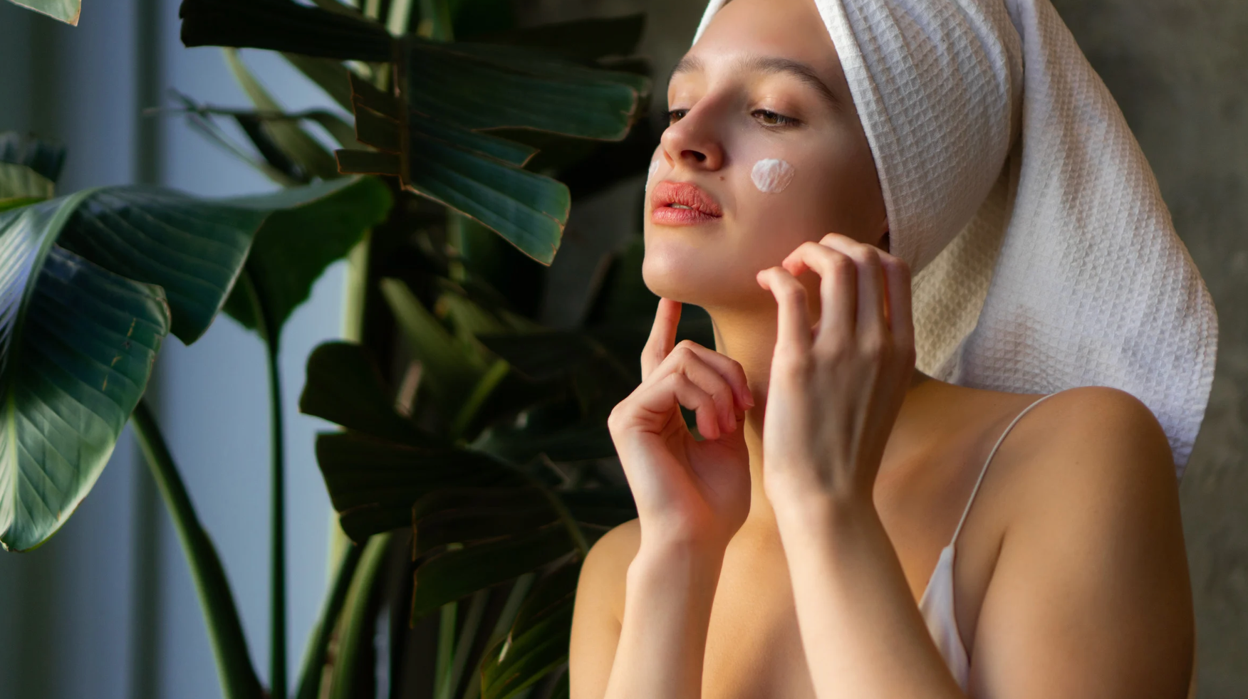 How to Adjust Your Skin Care Routine for Fall